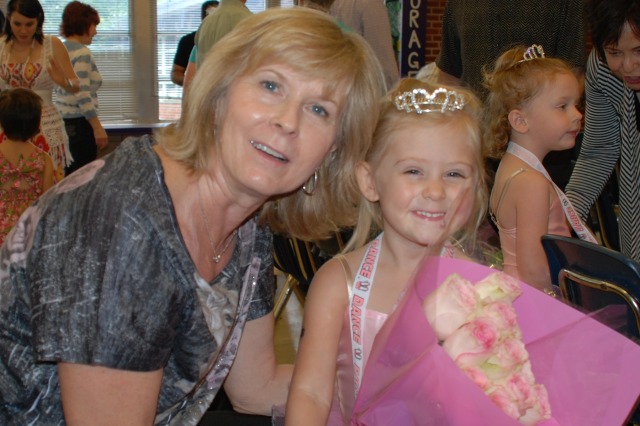 2012/05(May)/Sydney's Dance Recital/640x480_2012-05-12-Sydney's Recital-40.jpg